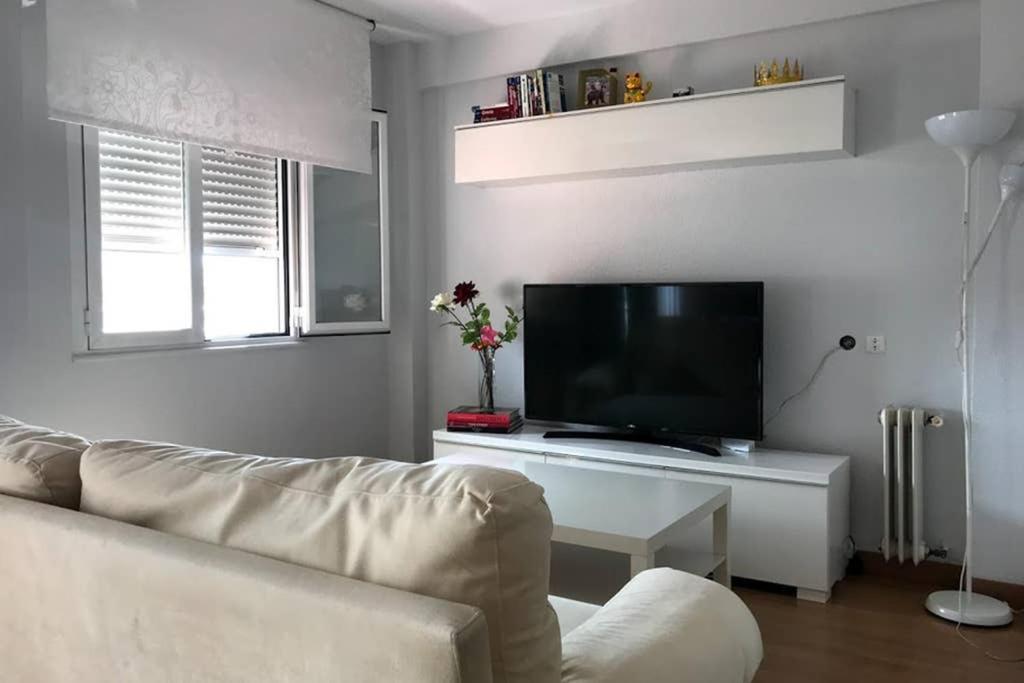 Appartement 2 Banos! Piso Grande 100 M2 Y Garaje Gratis à Madrid Extérieur photo